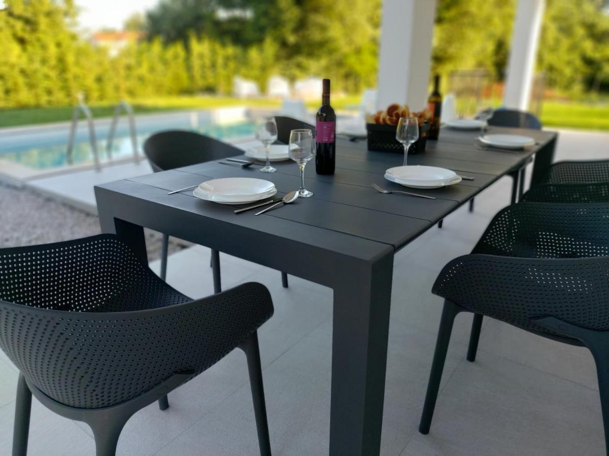 Villa Destiny Nedescina, Istrien, Kroatien Εξωτερικό φωτογραφία